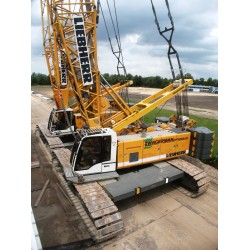 Liebherr LR1130